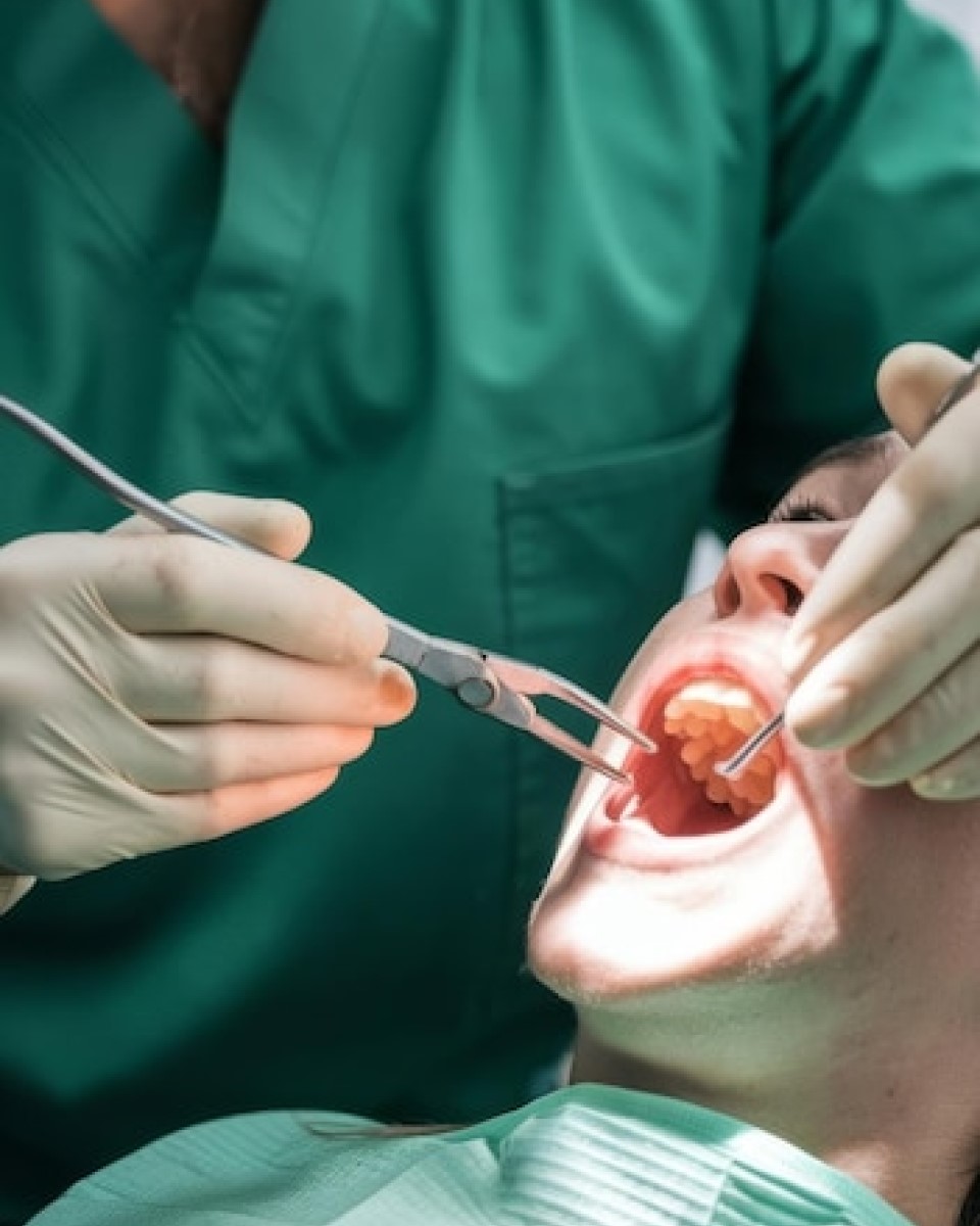 Why Choose Dr. Aburas Dental Center